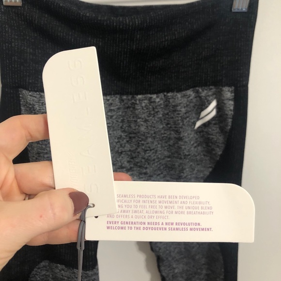 Doyoueven Impact Seamless Leggings - Picture 8 of 11